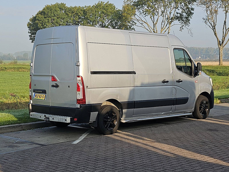 Renault Master T35 clima aut. EURO6 - Panel van: picture 3 Renault Master T35 clima aut. EURO6 - Panel van: picture 3