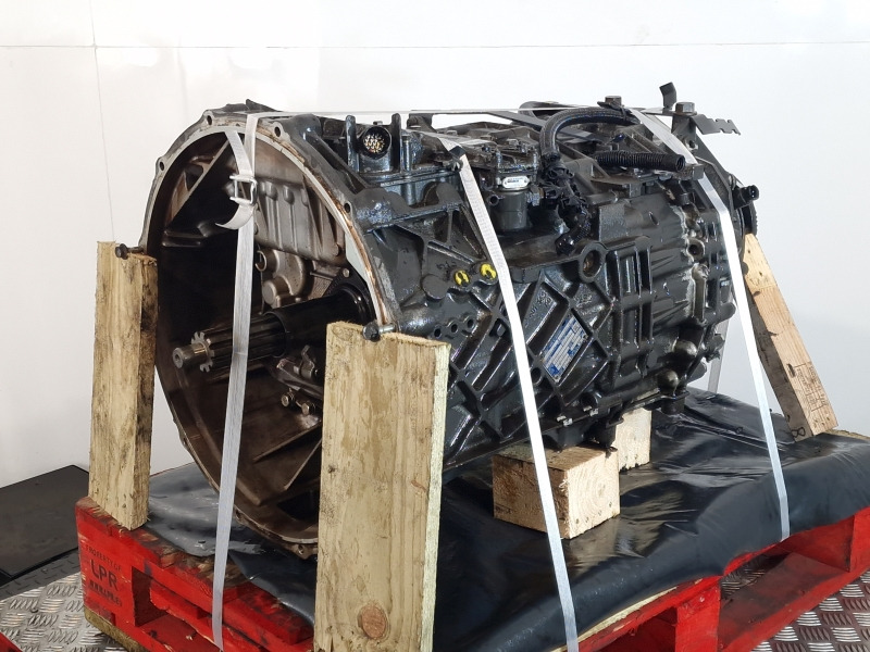 ZF Astronic 12AS2330TD Gearbox - Gearbox: picture 1 ZF Astronic 12AS2330TD Gearbox - Gearbox: picture 1