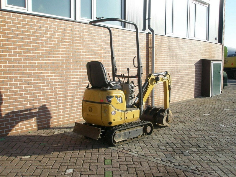 Caterpillar 300.9 - Mini excavator: picture 4 Caterpillar 300.9 - Mini excavator: picture 4