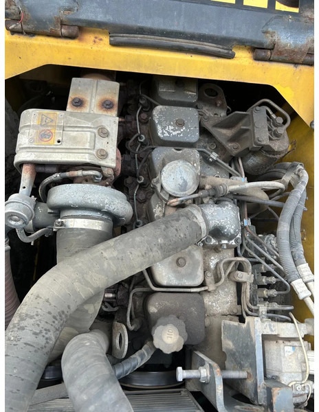Wheel excavator Komatsu PW200: picture 7