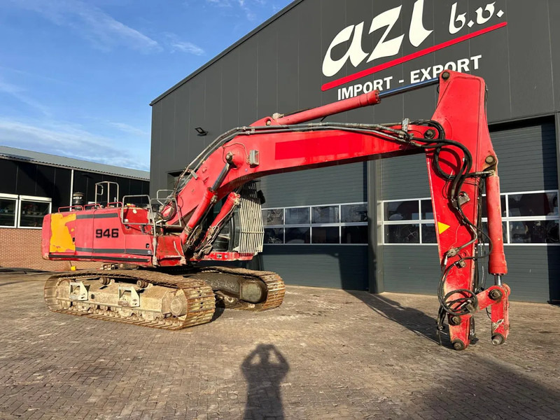 Liebherr R946LC - Crawler excavator: picture 2 Liebherr R946LC - Crawler excavator: picture 2