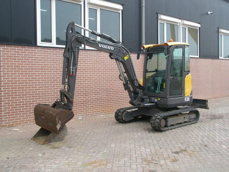 Volvo EC35D - Mini excavator: picture 1 Volvo EC35D - Mini excavator: picture 1