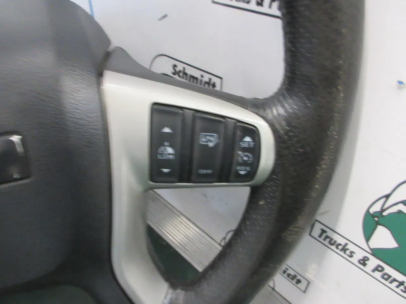 DAF 2020863 STUURWIEL LEER DAF XF 450 EURO 6 MODEL 2021 - Steering wheel for Truck: picture 3 DAF 2020863 STUURWIEL LEER DAF XF 450 EURO 6 MODEL 2021 - Steering wheel for Truck: picture 3