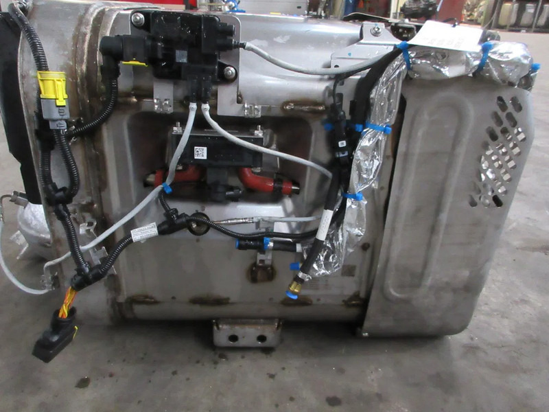 MAN 81.15103-6274 // 81.15103-6307 KATALYSATOR 18.250 TGM MODEL 2024 - Catalytic converter for Truck: picture 5 MAN 81.15103-6274 // 81.15103-6307 KATALYSATOR 18.250 TGM MODEL 2024 - Catalytic converter for Truck: picture 5