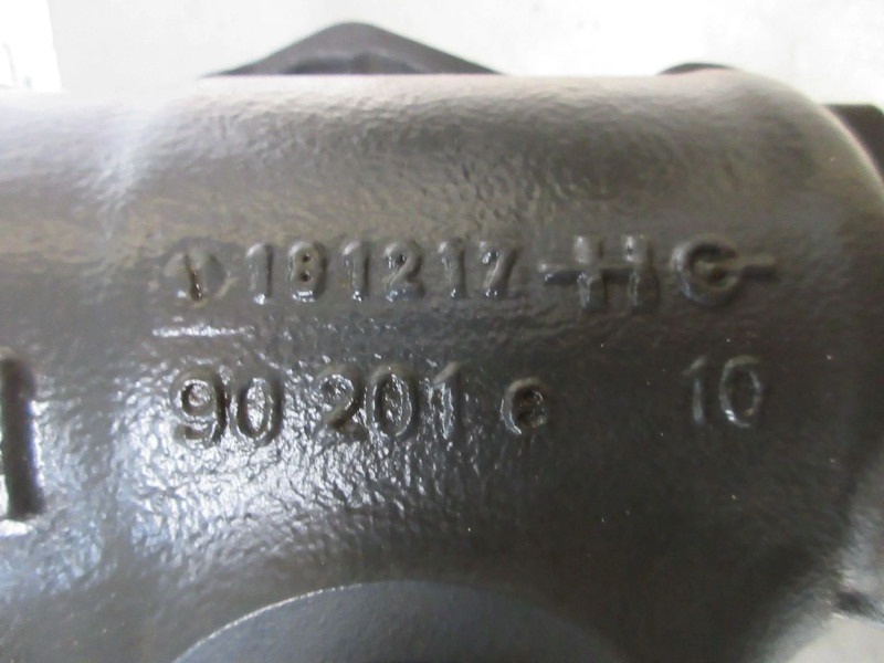 Mercedes-Benz A 967 460 41 00 / A 967 460 06 00 STUURHUIS BENZ ATEGO EURO 6 - Steering gear for Truck: picture 5 Mercedes-Benz A 967 460 41 00 / A 967 460 06 00 STUURHUIS BENZ ATEGO EURO 6 - Steering gear for Truck: picture 5