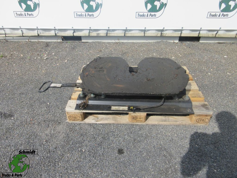 SAF 81.42710-6317 G 50-X SK-S 36 20 81.42710-6317 G 50-X SK-S 36 20 SAF HOLLAND MAN 18.510 2022 - Fifth wheel coupling for Truck: picture 1 SAF 81.42710-6317 G 50-X SK-S 36 20 81.42710-6317 G 50-X SK-S 36 20 SAF HOLLAND MAN 18.510 2022 - Fifth wheel coupling for Truck: picture 1