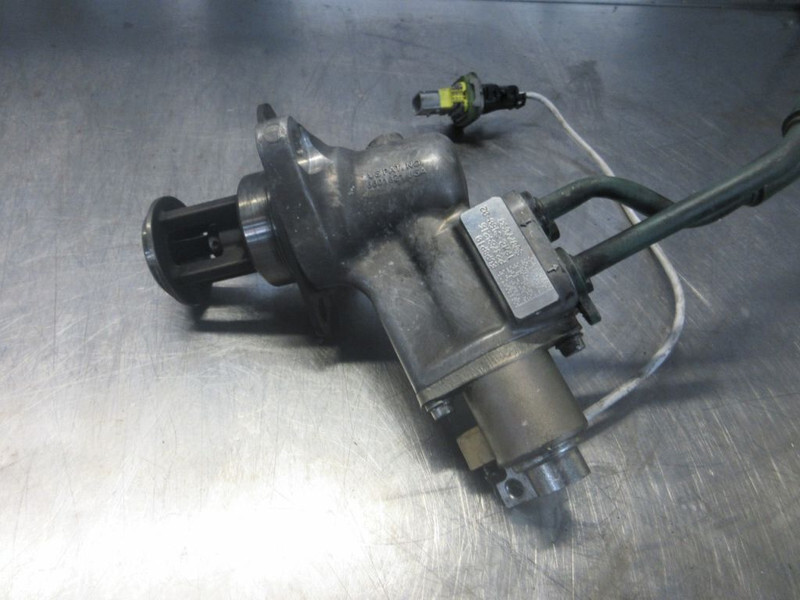 Volvo 22574810//23764216 EGR VALVE FH 500 EURO 6 - Engine and parts for Truck: picture 2 Volvo 22574810//23764216 EGR VALVE FH 500 EURO 6 - Engine and parts for Truck: picture 2