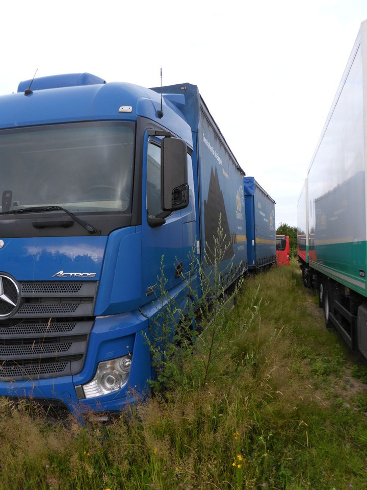 Mercedes-Benz 1840 Top Zustand 106 m3  Euro 6 + Anhänger - Curtainsider truck: picture 5 Mercedes-Benz 1840 Top Zustand 106 m3  Euro 6 + Anhänger - Curtainsider truck: picture 5