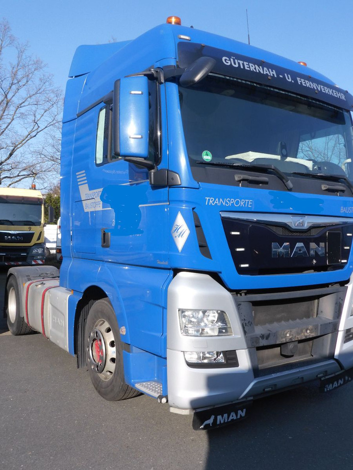 MAN TGX 18.440 Top Zustand Reifen 70 % grossesHaus - Tractor unit: picture 3 MAN TGX 18.440 Top Zustand Reifen 70 % grossesHaus - Tractor unit: picture 3