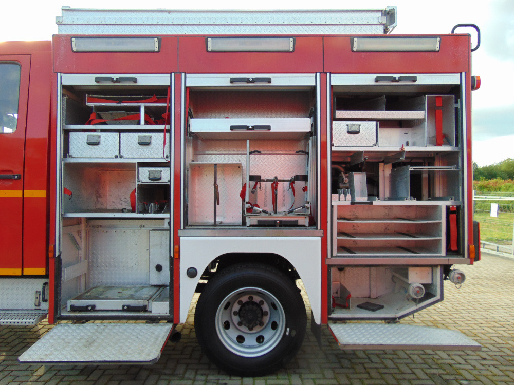 Fire truck MAN LE14.260 4x4 MAGIRUS: picture 10