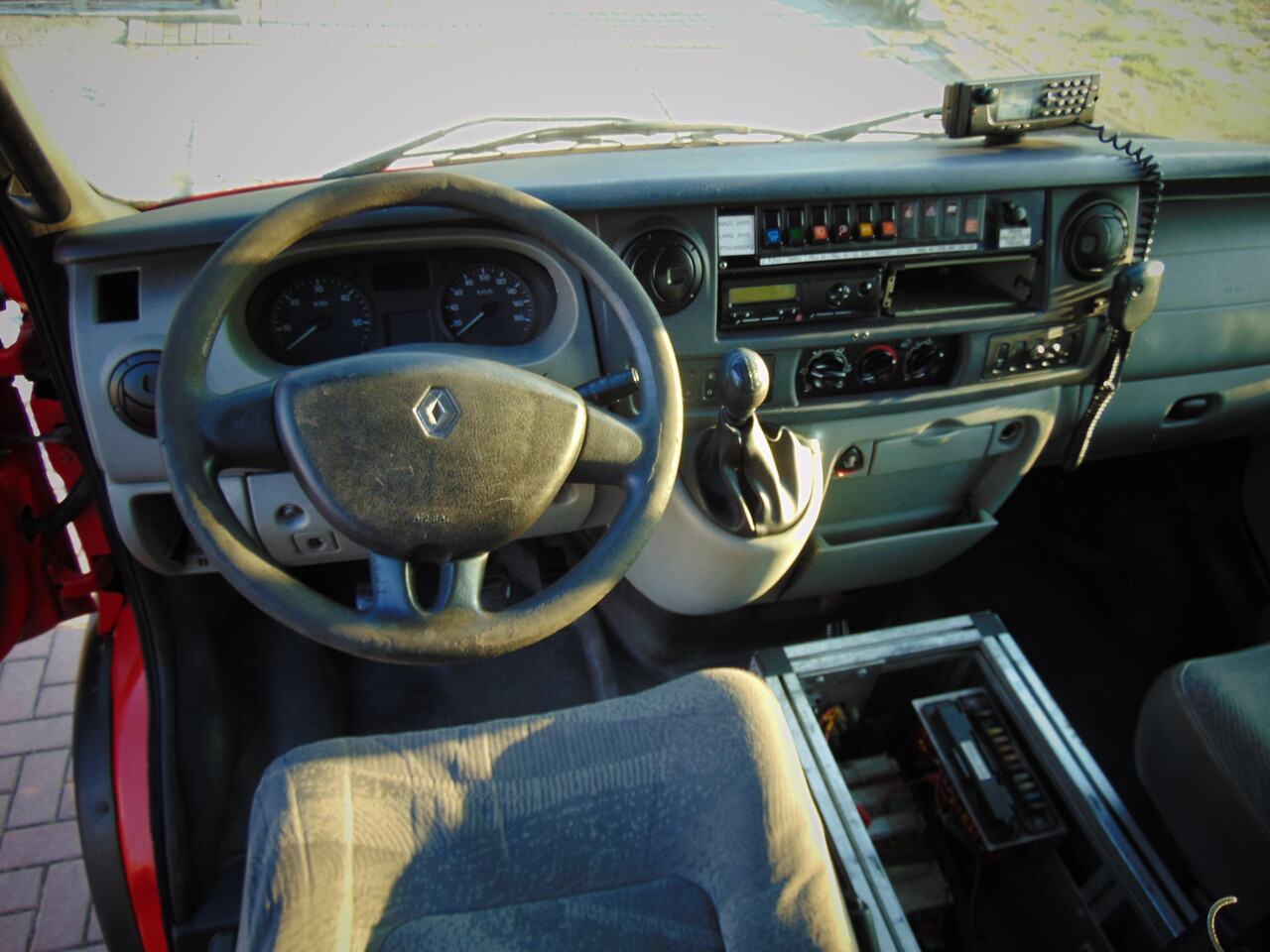 Fire truck RENAULT Mascott 3,0DXi 160 GIMAEX: picture 13