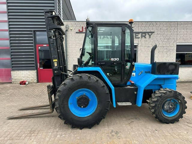 JCB 930-4 T4 - Rough terrain forklift: picture 1 JCB 930-4 T4 - Rough terrain forklift: picture 1