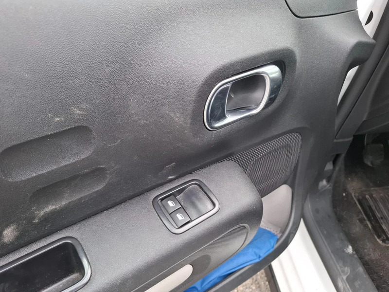 Hatchback Citroën C3 C3 / NAVI / AIRCO / TEMPOMAAT / LINE DETECTION / PARKSENSORS / DAB RADIO / 120345 KM / EX BPM / MANUAL / 2020: picture 10