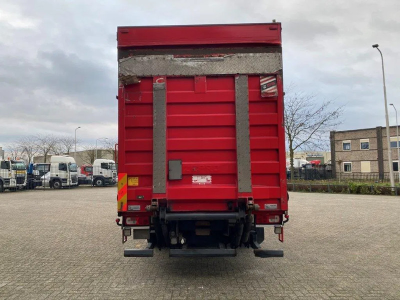 DAF CF400 / CURTAIN SAILS / BIG PLATFORM 2500 KG / DEB / NAVI / FULL-AIR / LWDS / ACC / AUTOMATIC / EURO-6 / 2015 - Box truck: picture 5 DAF CF400 / CURTAIN SAILS / BIG PLATFORM 2500 KG / DEB / NAVI / FULL-AIR / LWDS / ACC / AUTOMATIC / EURO-6 / 2015 - Box truck: picture 5