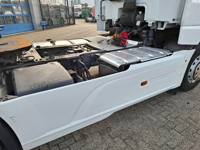 Tractor unit DAF CF 400 / NL TRUCK / TUV:12-10-2025 / ONLY:628745 KM / ACC / LWDS / AIRCO / SIDESKIRTS / AUTOMATIC / EURO-6 / 2016: picture 9