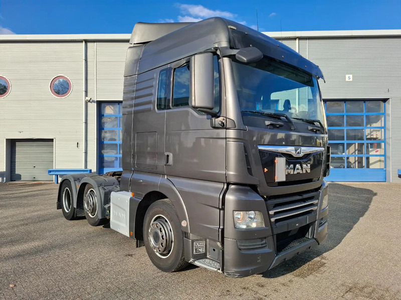 MAN TGX 26.460 / INTARDER / ACC / LWDS / LIFT AXLE / FRIDGE / 2XBED / AUTOMATIC / EURO-6 / 2020 - Tractor unit: picture 2 MAN TGX 26.460 / INTARDER / ACC / LWDS / LIFT AXLE / FRIDGE / 2XBED / AUTOMATIC / EURO-6 / 2020 - Tractor unit: picture 2