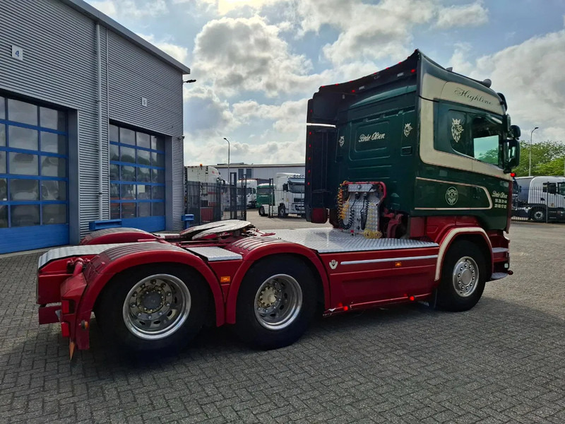 Scania R580 V8 / ONLY:478179KM / HYDRAULICS / LEATHER / AUTOMATIC / EURO-6 / 2016 - Tractor unit: picture 5 Scania R580 V8 / ONLY:478179KM / HYDRAULICS / LEATHER / AUTOMATIC / EURO-6 / 2016 - Tractor unit: picture 5