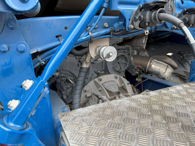 Tractor unit Scania SUPER 500R / ONLY:194863KM / OVERDRIVE / HYDRAULICS / FULL-AIR / ALCOA / LWDS / AUTOMATIC / EURO-6 / 2023: picture 18 Tractor unit Scania SUPER 500R / ONLY:194863KM / OVERDRIVE / HYDRAULICS / FULL-AIR / ALCOA / LWDS / AUTOMATIC / EURO-6 / 2023: picture 18