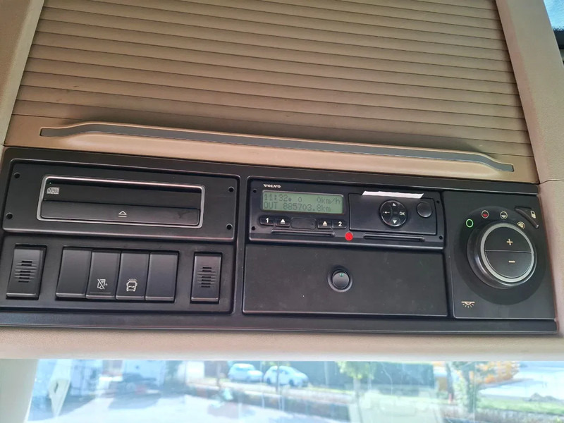 Tractor unit Volvo FH4-460 / VEB+ / DOUBLE TANK / FRIDGE / AIRCO / AUTOMATIC / EURO-6 / 2014: picture 18