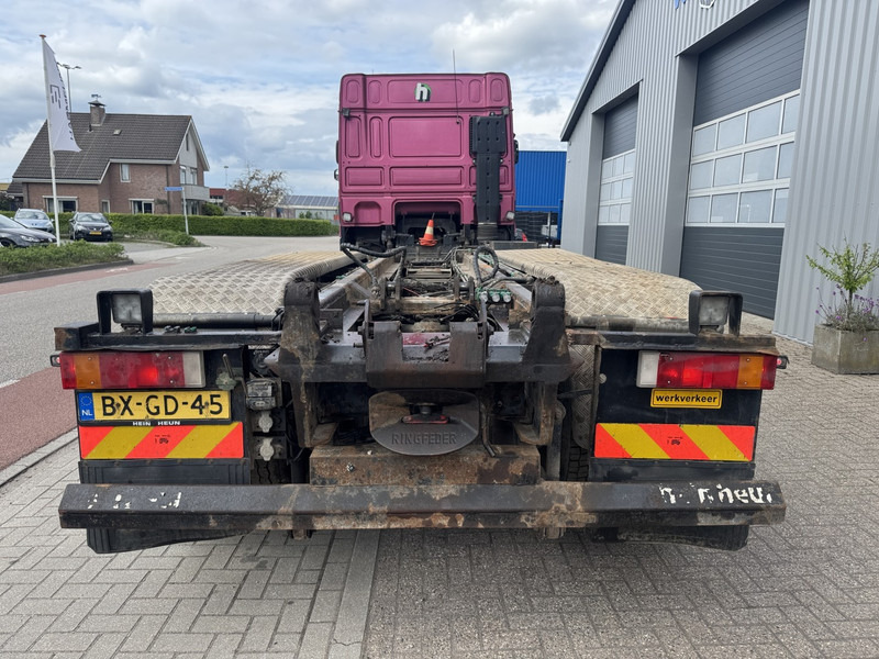 DAF XF-510 8x2 Chassis, Manual - Cab chassis truck: picture 4 DAF XF-510 8x2 Chassis, Manual - Cab chassis truck: picture 4