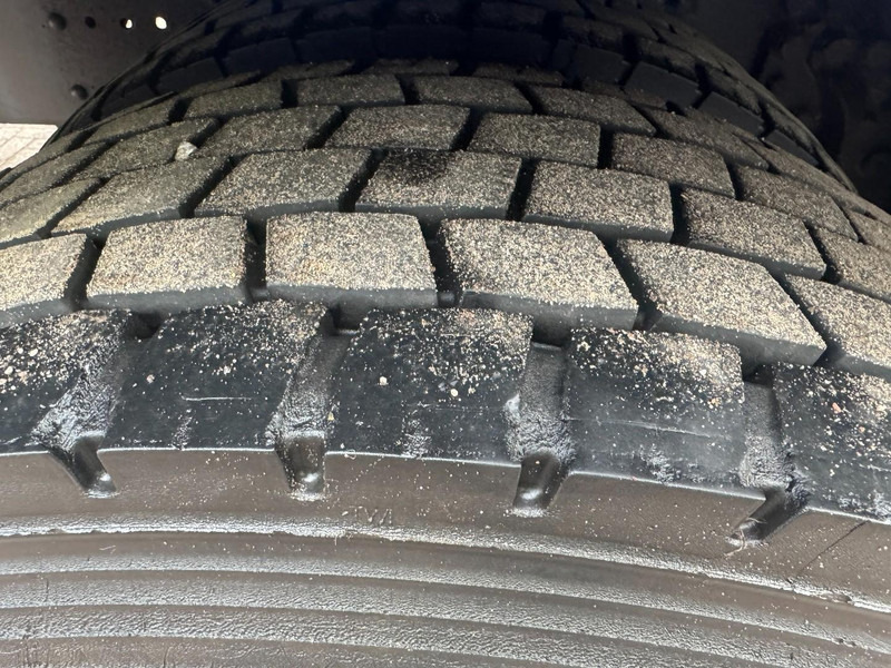 Crane truck Scania P320 HMF 835 2 x Hydraulik, Remote: picture 12