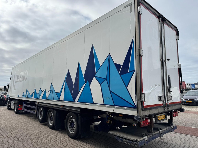 Schmitz Cargobull SCB*S3B Lift- & Steeraxle, Thermo-King SMX, Taillift 2.0 Ton - Refrigerator semi-trailer: picture 5 Schmitz Cargobull SCB*S3B Lift- & Steeraxle, Thermo-King SMX, Taillift 2.0 Ton - Refrigerator semi-trailer: picture 5