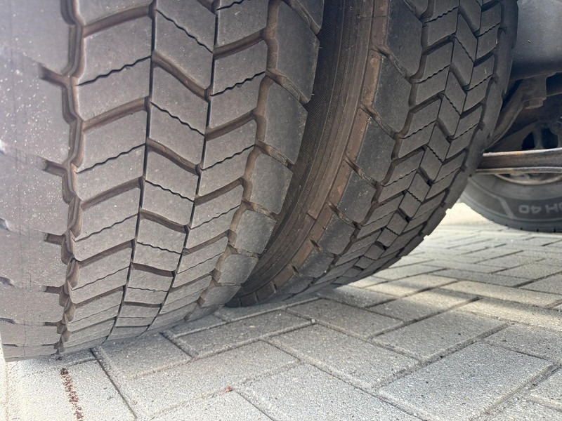 Tractor unit MAN TGA 18.310, Crane Pesci SE155N/4, Manual Kran, Grua, Grue, Kraan: picture 18 Tractor unit MAN TGA 18.310, Crane Pesci SE155N/4, Manual Kran, Grua, Grue, Kraan: picture 18