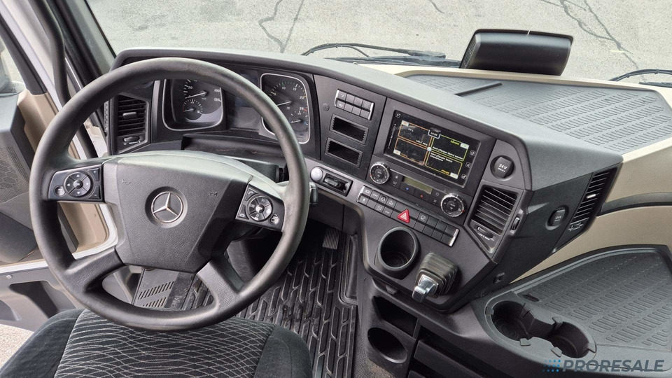 MERCEDES-BENZ ACTROS 1845 LS BIG SPACE EURO 6 - Tractor unit: picture 4 MERCEDES-BENZ ACTROS 1845 LS BIG SPACE EURO 6 - Tractor unit: picture 4