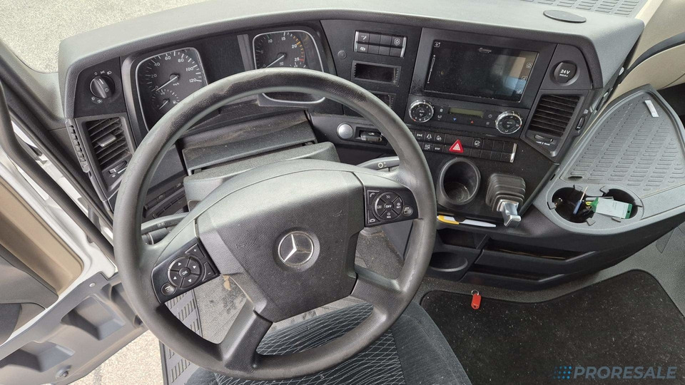 MERCEDES-BENZ ACTROS 1845 LS BIG SPACE EURO 6 - Tractor unit: picture 4 MERCEDES-BENZ ACTROS 1845 LS BIG SPACE EURO 6 - Tractor unit: picture 4