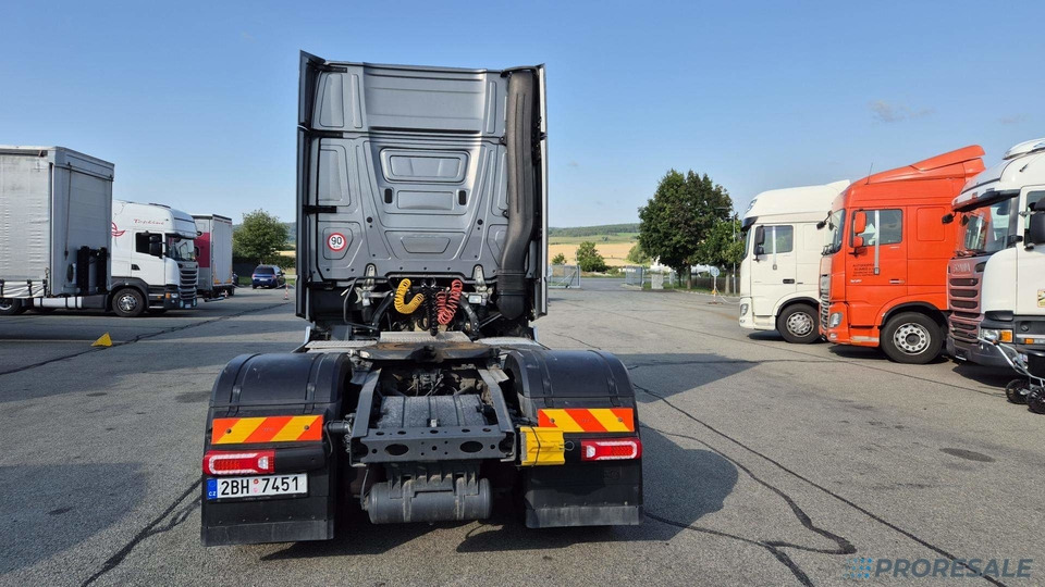 MERCEDES-BENZ ACTROS 1845 LS GIGA SPACE EURO 6 - Tractor unit: picture 3 MERCEDES-BENZ ACTROS 1845 LS GIGA SPACE EURO 6 - Tractor unit: picture 3