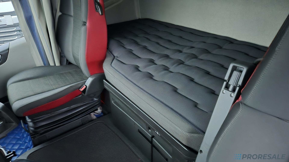 VOLVO FH 500 GLOBE XL EURO 6 - Tractor unit: picture 5 VOLVO FH 500 GLOBE XL EURO 6 - Tractor unit: picture 5