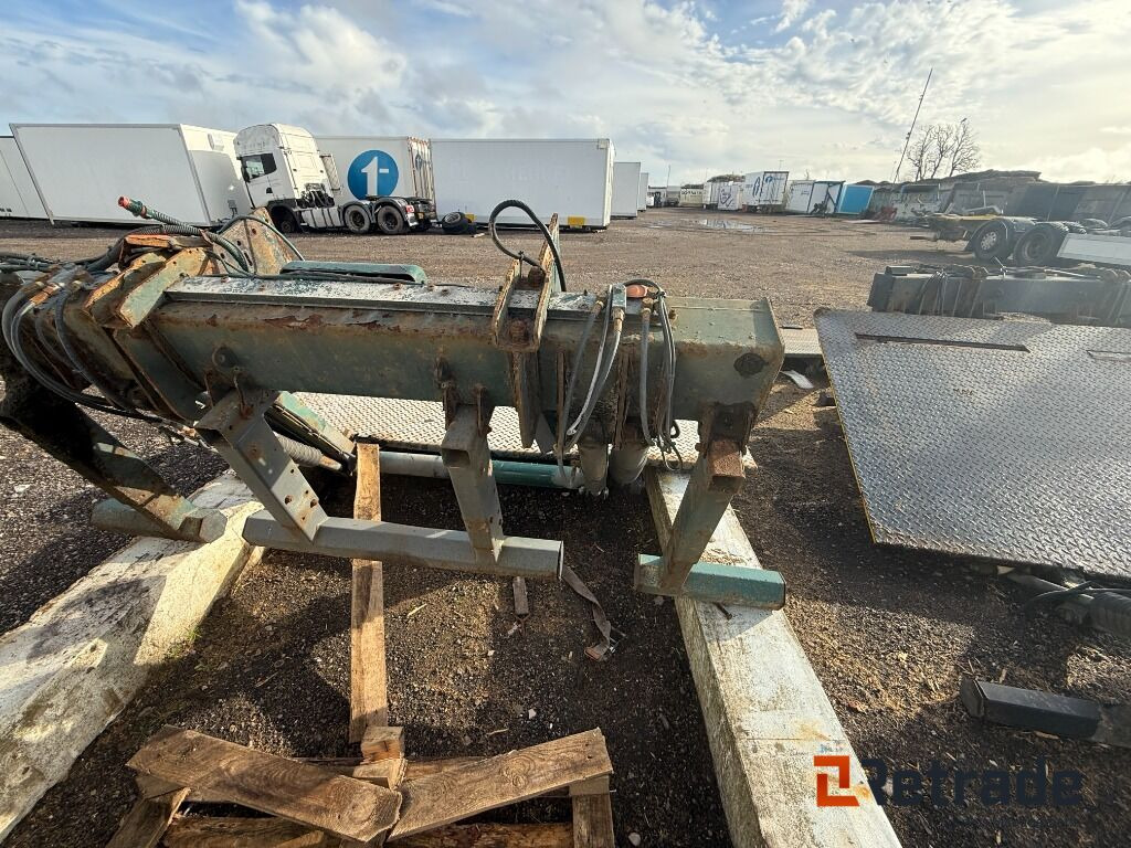 Bakgavellyft Zepro ZHD 2000-175 MA - Tail lift: picture 5 Bakgavellyft Zepro ZHD 2000-175 MA - Tail lift: picture 5