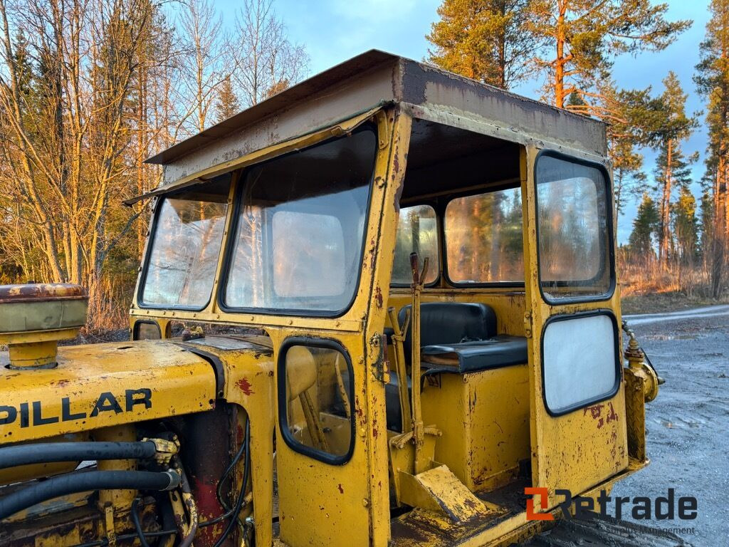 Bandschaktare CAT D6B - Construction machinery: picture 5 Bandschaktare CAT D6B - Construction machinery: picture 5