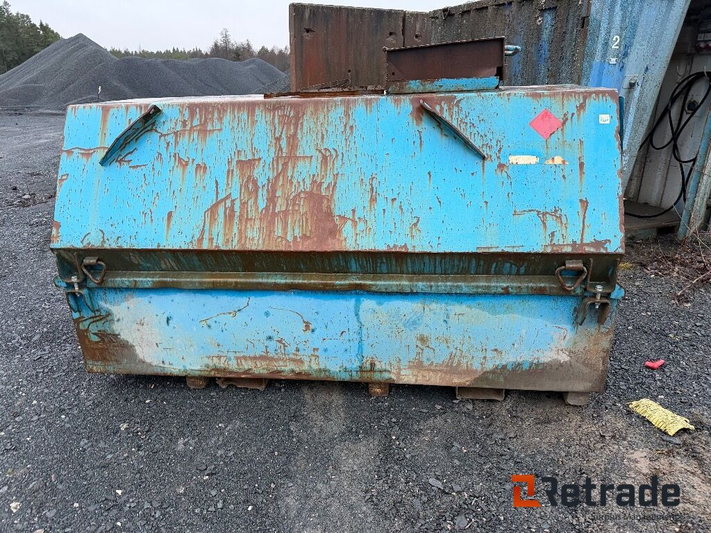 Dieseltank - Storage tank: picture 1 Dieseltank - Storage tank: picture 1