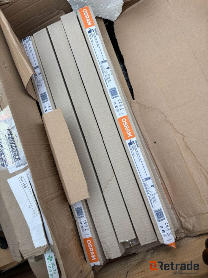 Diverse lystoffrør , 3 paller - Tool/ Equipment: picture 5 Diverse lystoffrør , 3 paller - Tool/ Equipment: picture 5