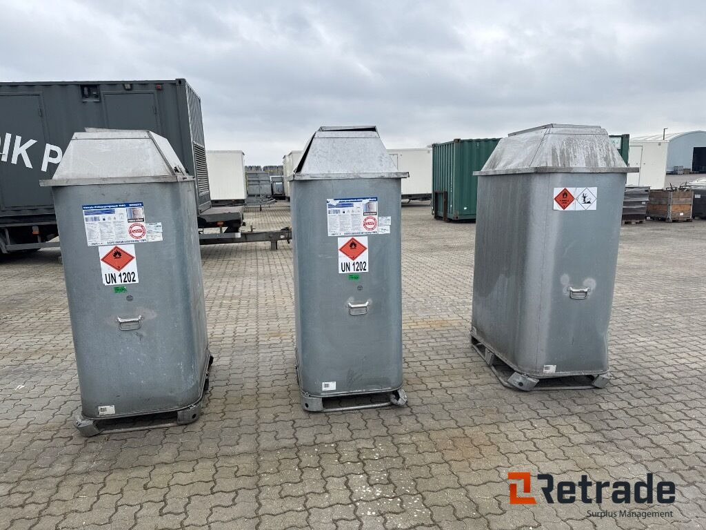 SCHÜTZ 1000 ltr. Tanke (A0020079-A0020080-A0020081) - Storage tank: picture 3 SCHÜTZ 1000 ltr. Tanke (A0020079-A0020080-A0020081) - Storage tank: picture 3