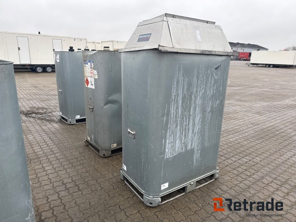SCHÜTZ 1000ltr (A0020032-A0020037-A0020038) - Storage tank: picture 2 SCHÜTZ 1000ltr (A0020032-A0020037-A0020038) - Storage tank: picture 2