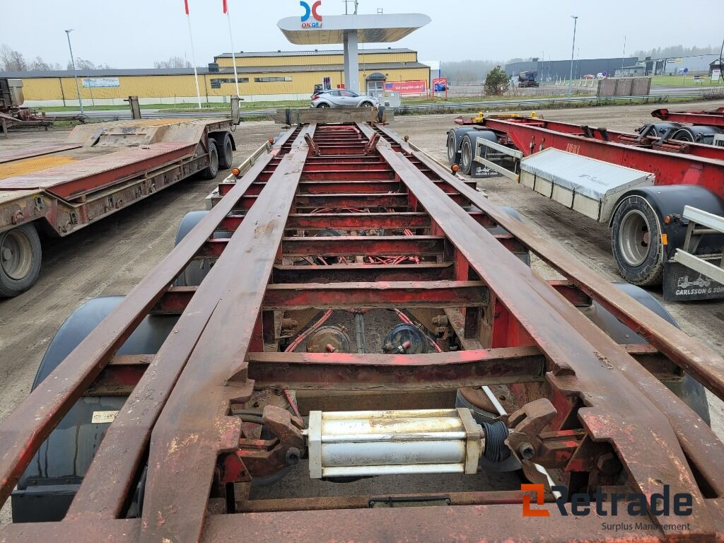 Släpvagn Briab Kilafors 4-axligt lastväxlarsläp - Roll-off/ Skip trailer: picture 5 Släpvagn Briab Kilafors 4-axligt lastväxlarsläp - Roll-off/ Skip trailer: picture 5