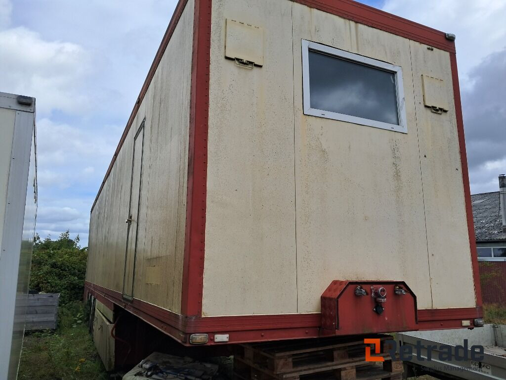Trailer Schmitz Sættevogn m. kontor - Closed box semi-trailer: picture 2 Trailer Schmitz Sættevogn m. kontor - Closed box semi-trailer: picture 2