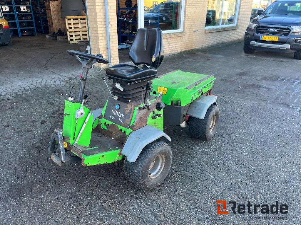 Redskabsbærer EGHOLM 2150 Redskabsbærer - Utility/ Special vehicle: picture 1 Redskabsbærer EGHOLM 2150 Redskabsbærer - Utility/ Special vehicle: picture 1