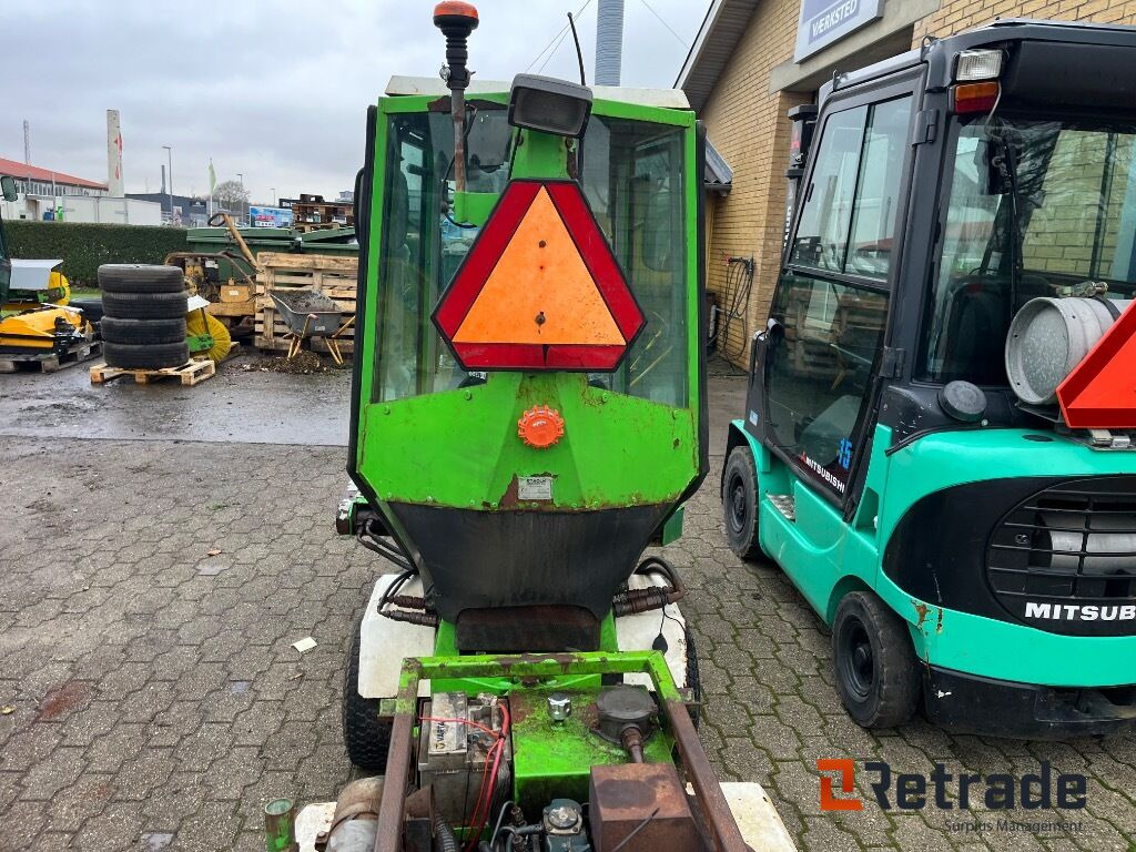 Redskabsbærer EGHOLM Kompaktbærer Med Egholm frontkost - Utility/ Special vehicle: picture 3 Redskabsbærer EGHOLM Kompaktbærer Med Egholm frontkost - Utility/ Special vehicle: picture 3