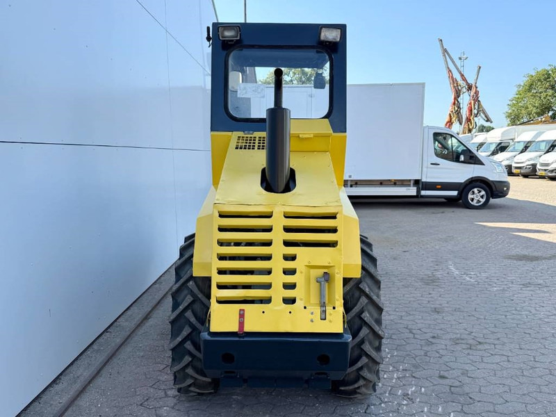 Bomag BW124DH-3 - Dutch Machine / Only 2104 Hours! - Roller: picture 4 Bomag BW124DH-3 - Dutch Machine / Only 2104 Hours! - Roller: picture 4