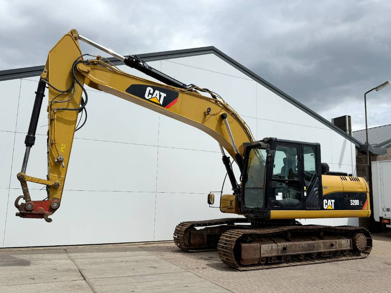 Cat 320DL - Hammer Lines / Quick Coupler - Crawler excavator: picture 2 Cat 320DL - Hammer Lines / Quick Coupler - Crawler excavator: picture 2