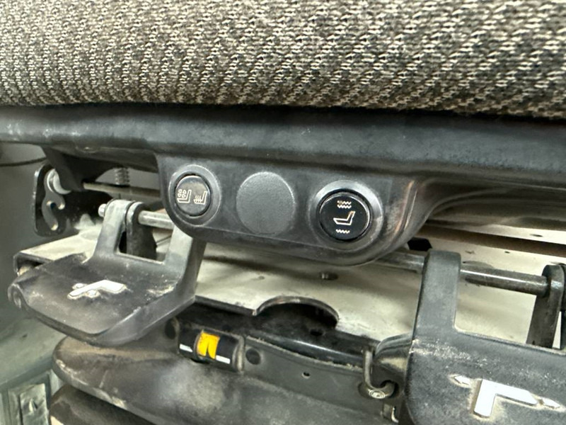 Rigid dumper/ Rock truck Cat 777G - German Machine / TOP Condition!: picture 15