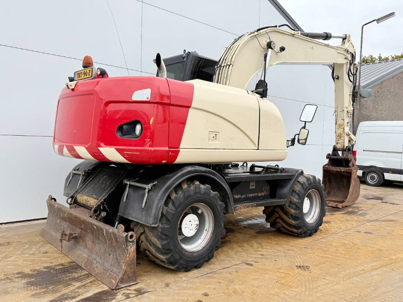Cat M316D - Quick Coupler / Automatic Greasing - Wheel excavator: picture 5 Cat M316D - Quick Coupler / Automatic Greasing - Wheel excavator: picture 5
