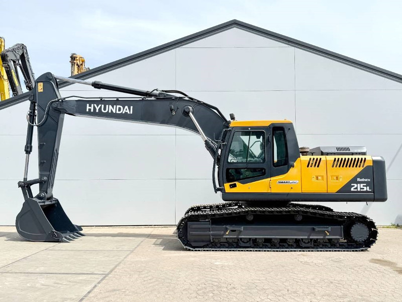 Hyundai R215L Smart Plus *2025 Model* - New / Unused - Crawler excavator: picture 1 Hyundai R215L Smart Plus *2025 Model* - New / Unused - Crawler excavator: picture 1