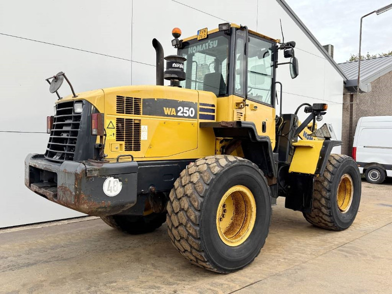 Komatsu WA250-5 - Dutch Machine / 3rd Function - Wheel loader: picture 5 Komatsu WA250-5 - Dutch Machine / 3rd Function - Wheel loader: picture 5