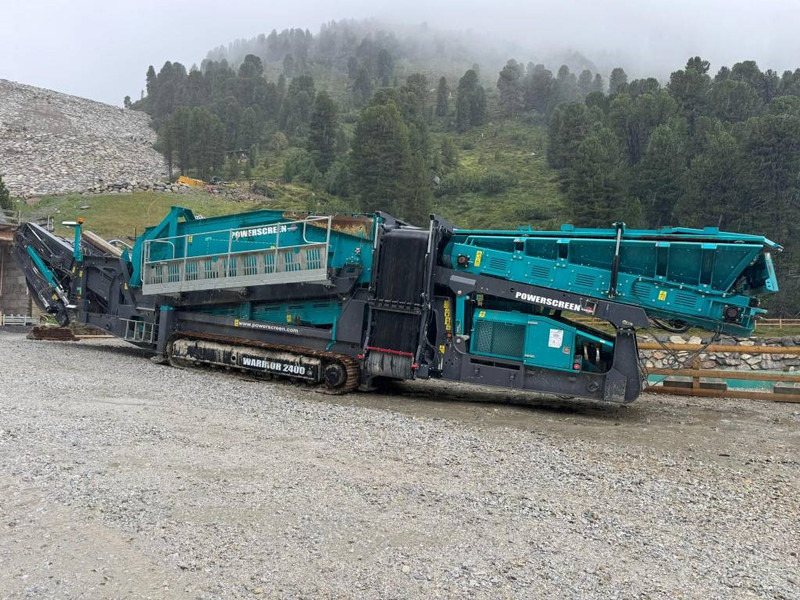 Screener Powerscreen Warrior 2400 - Only 1000 Hours! Extra Conveyor: picture 10