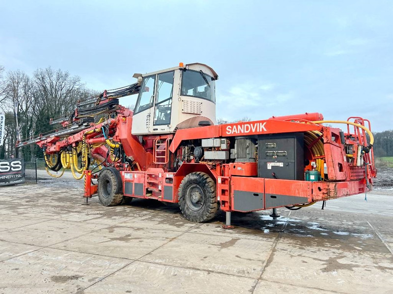 Sandvik DT1130i Drill Rig - Drilling rig: picture 2 Sandvik DT1130i Drill Rig - Drilling rig: picture 2