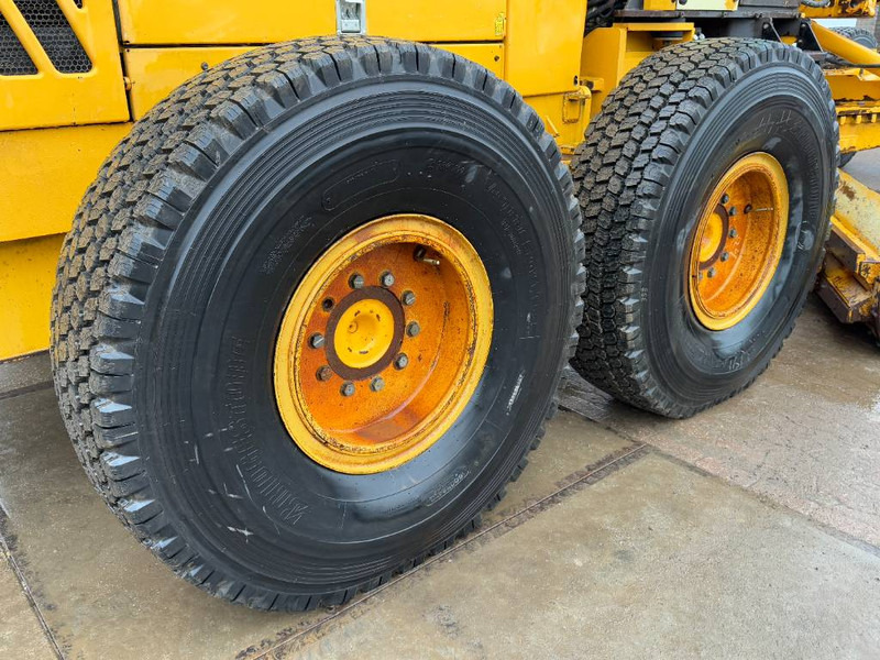 Grader Volvo G990 - 4.85m Blade / Pushblock / Airco: picture 18